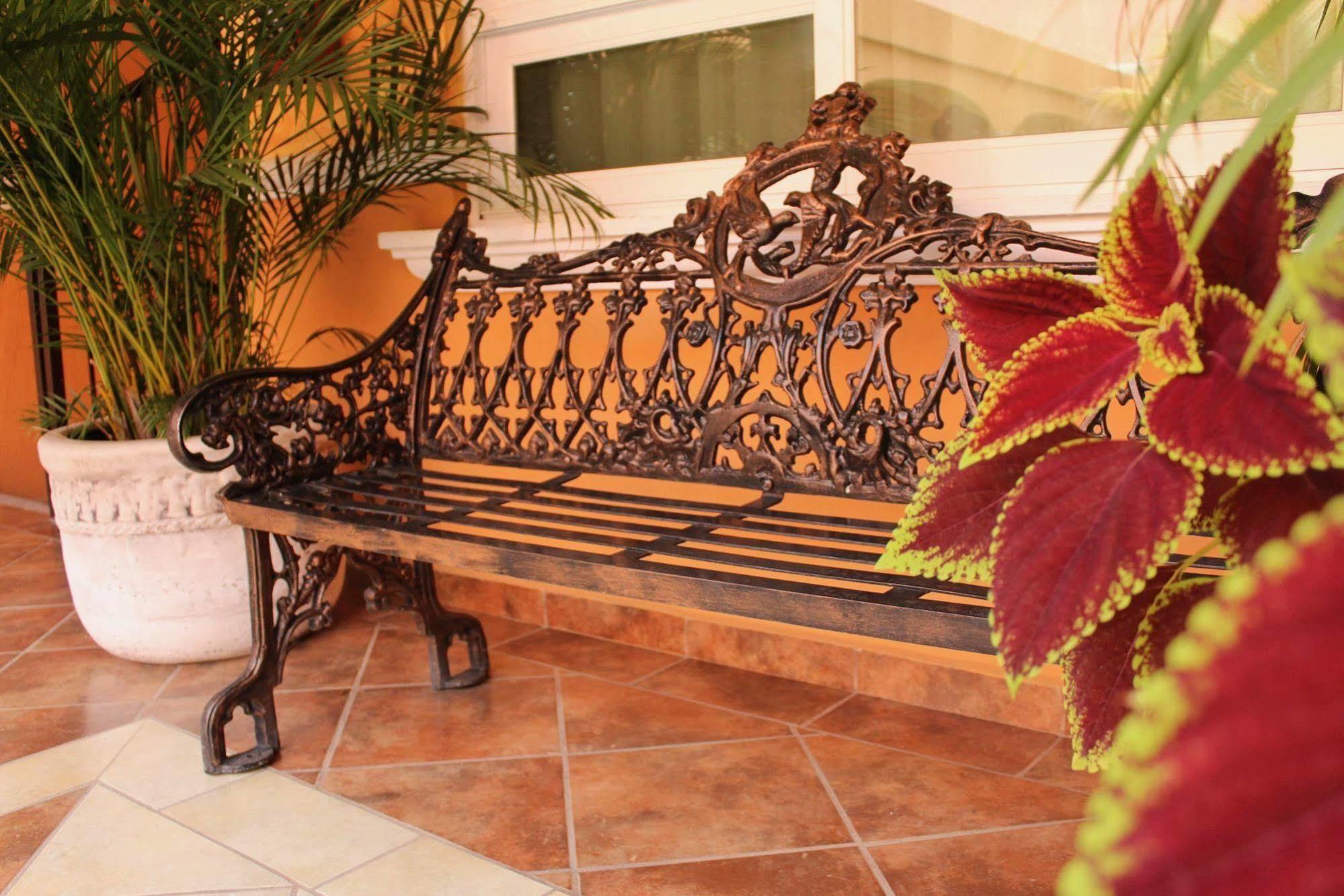 Casa Anturio Hotel Cuernavaca Buitenkant foto