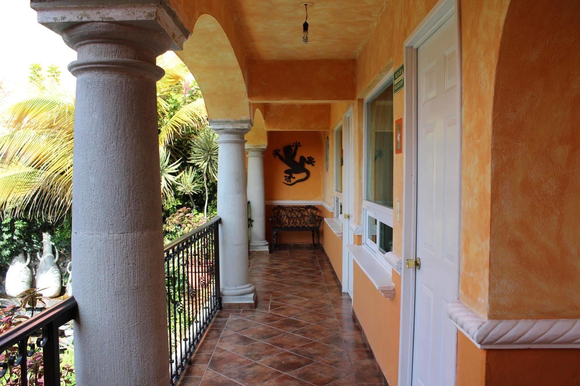 Casa Anturio Hotel Cuernavaca Buitenkant foto