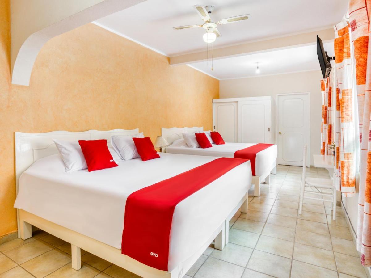 Casa Anturio Hotel Cuernavaca Buitenkant foto
