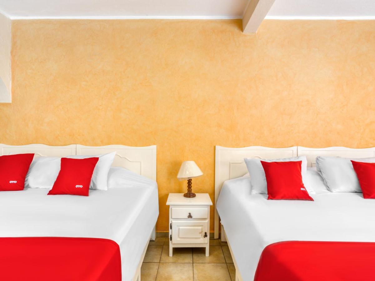 Casa Anturio Hotel Cuernavaca Buitenkant foto